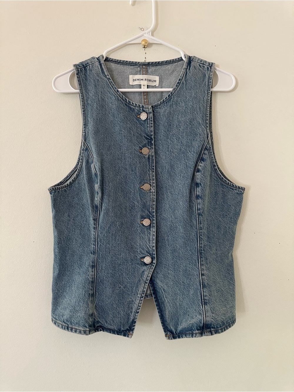 Aritzia Denim Forum Light Blue Denim Button-Front Vest size L